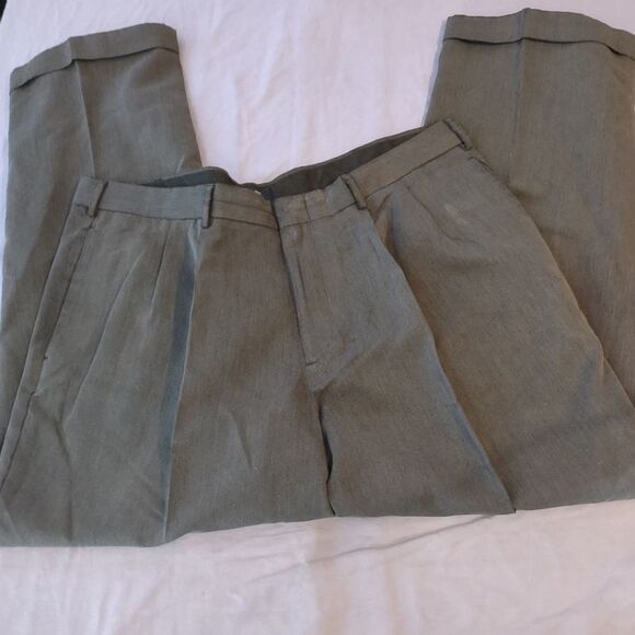 Dockers dress pants Size: W40 X L 30    (0180) - Picture 1 of 4